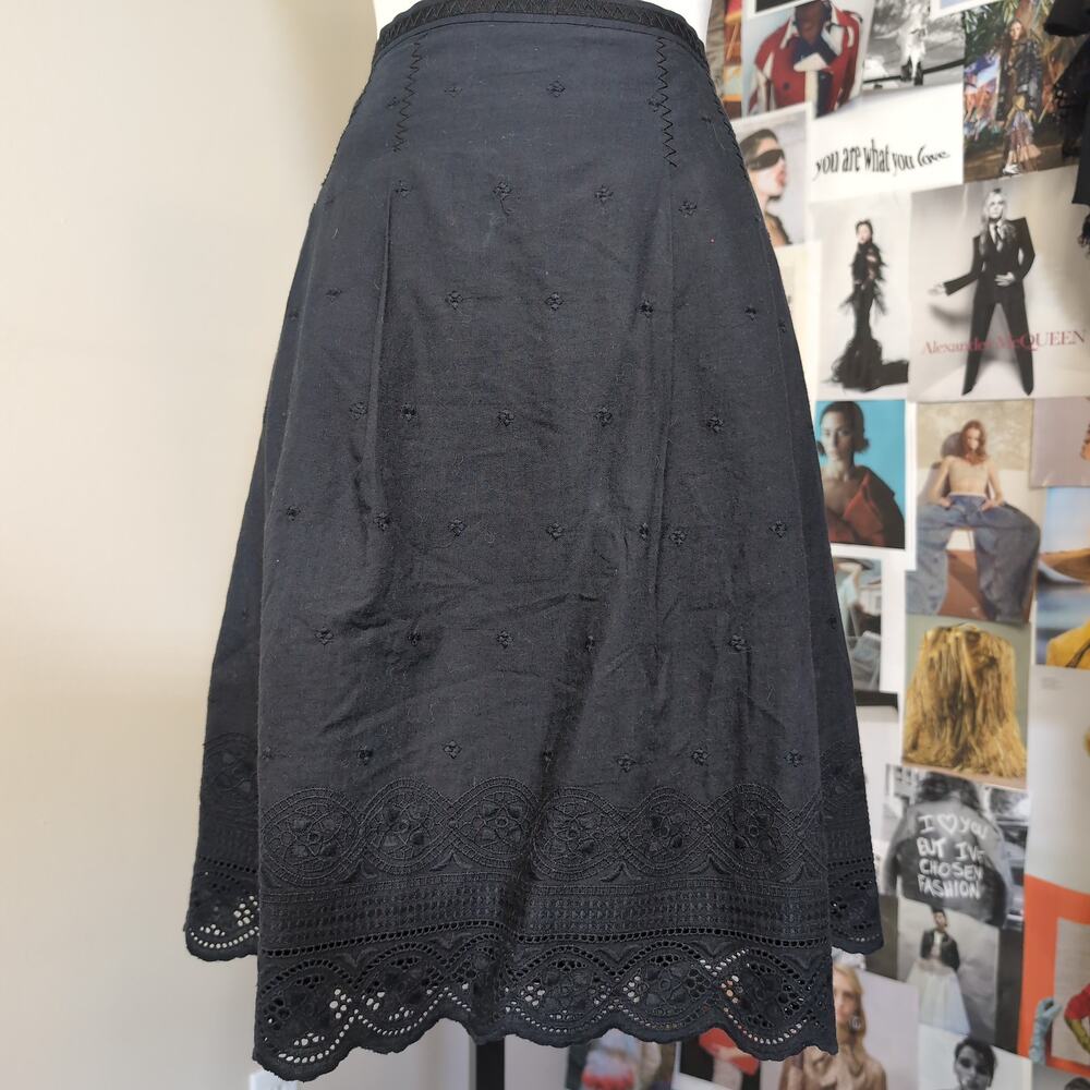 Black Eyelet Lace Scalloped Hem Gothic Skirt